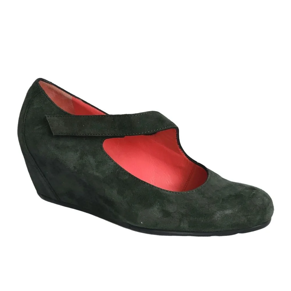 Pas‎ de Rouge Green Suede Wedge Mary Janes Size 39 8.5